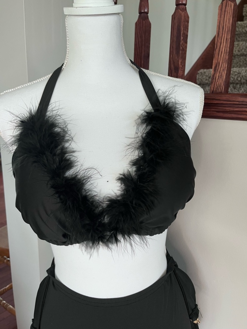 Black‎ Faux Feather Trim Triangle Halter Bikini Top Plus Size 1XL